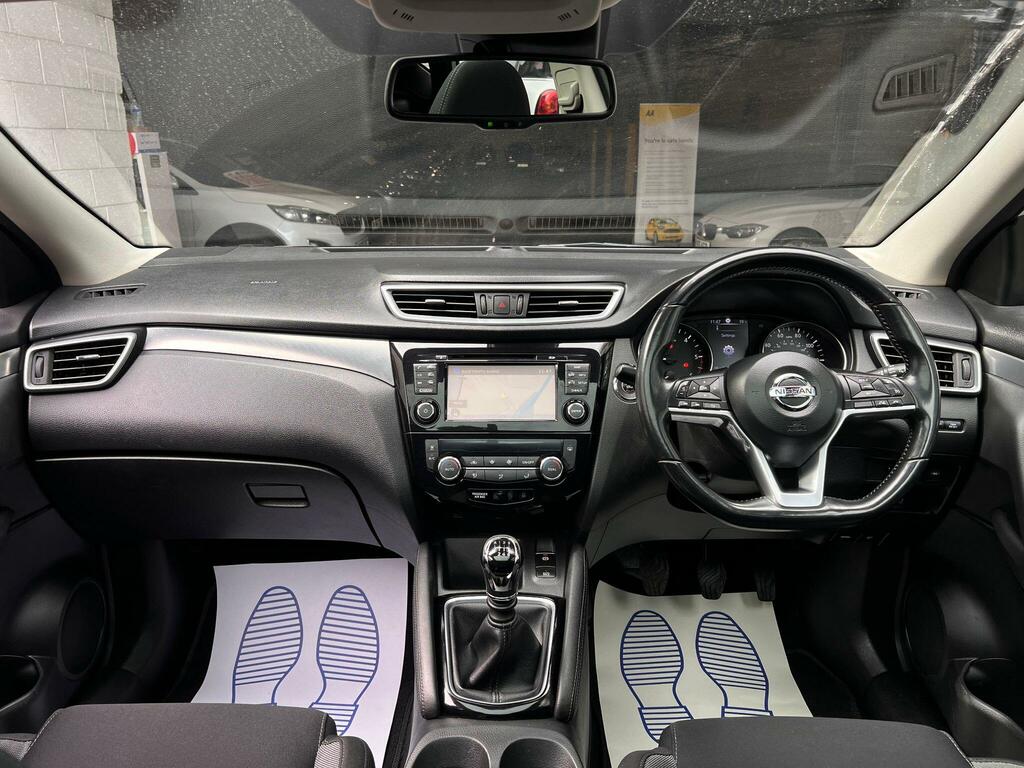 Nissan Qashqai N-connecta White #5