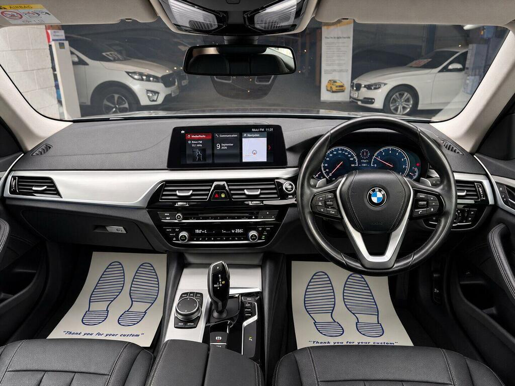 BMW 5 Series Se Blue #4
