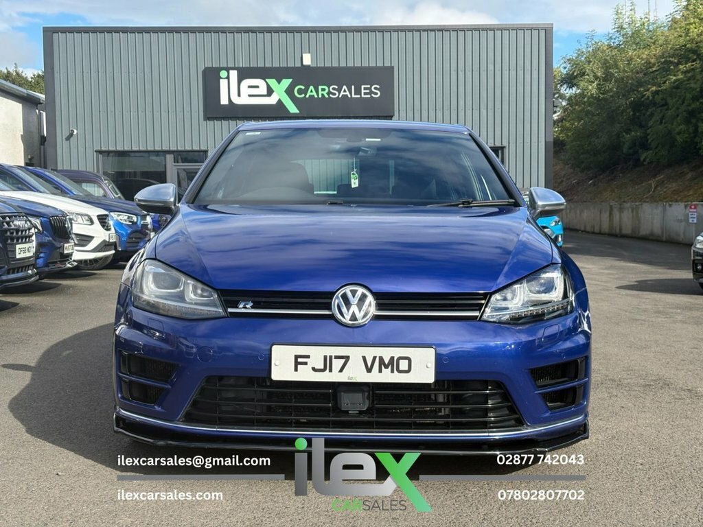 Volkswagen Golf 2L R Blue