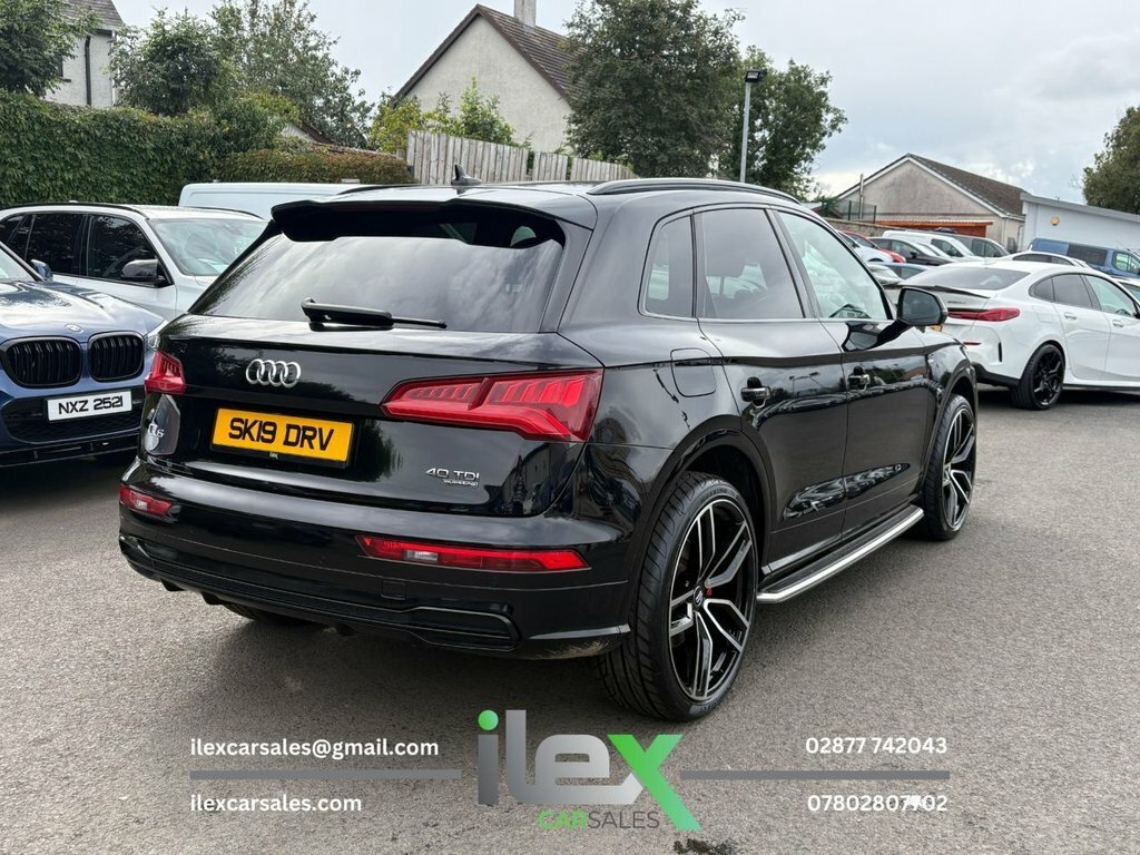 Audi Q5 2L S Line Black #5