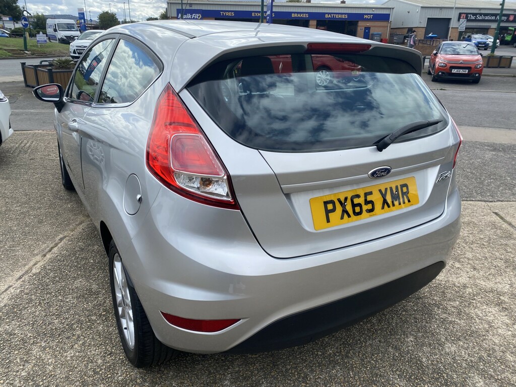 Ford Fiesta 1.5 Tdci Zetec Silver #4