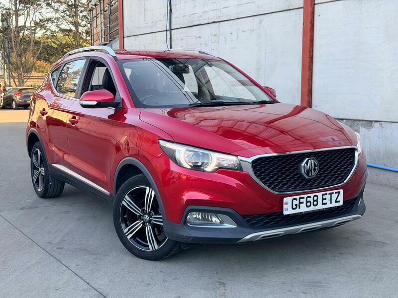 MG ZS 1.0 T-gdi Exclusive Euro 6 Red