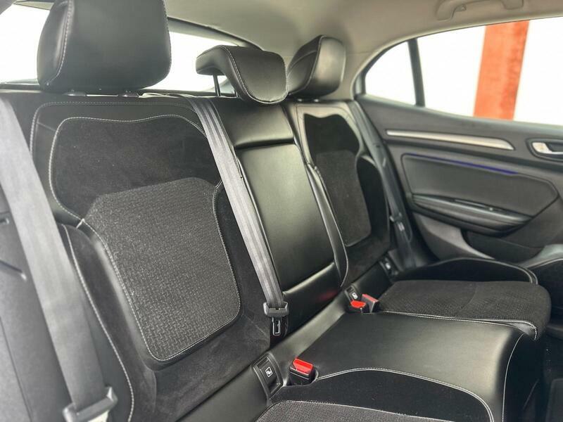 Renault Megane Hatchback 1.5 Dci Dynamique Nav Euro 6 Ss White #15