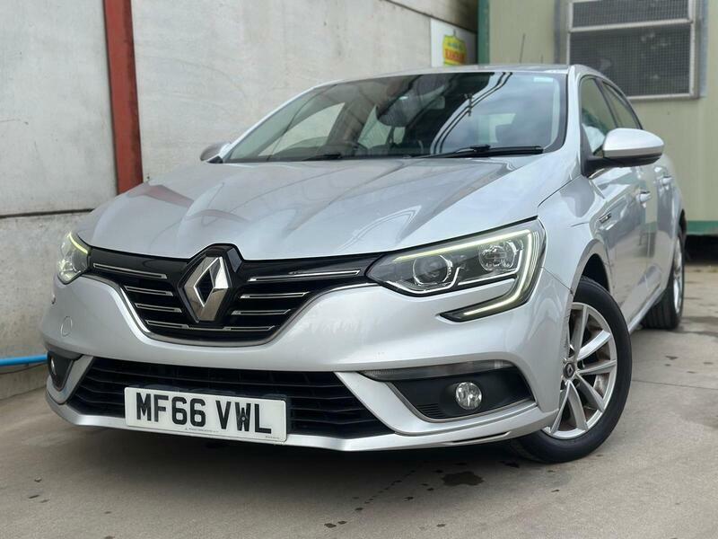 Renault Megane 1.2 Tce Dynamique Nav Euro 6 Ss Silver #3