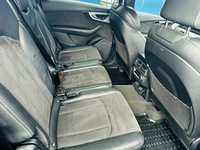 Audi Q7 S Line  #18