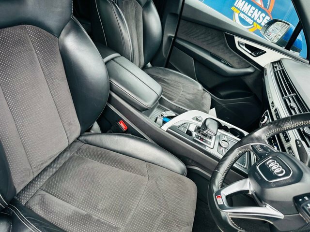 Audi Q7 S Line  #40
