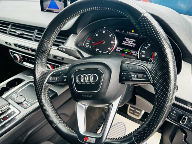 Audi Q7 S Line  #41