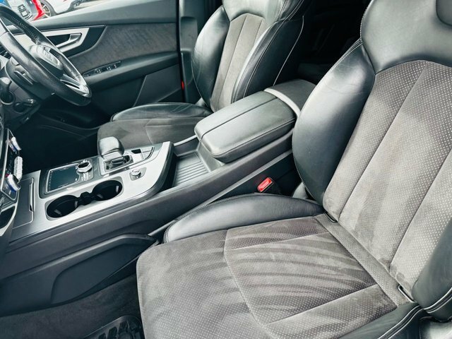 Audi Q7 S Line  #30