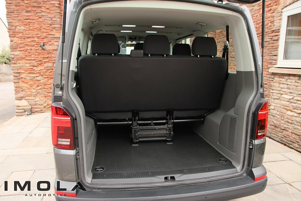 Volkswagen Transporter Shuttle 2L Se Grey #42