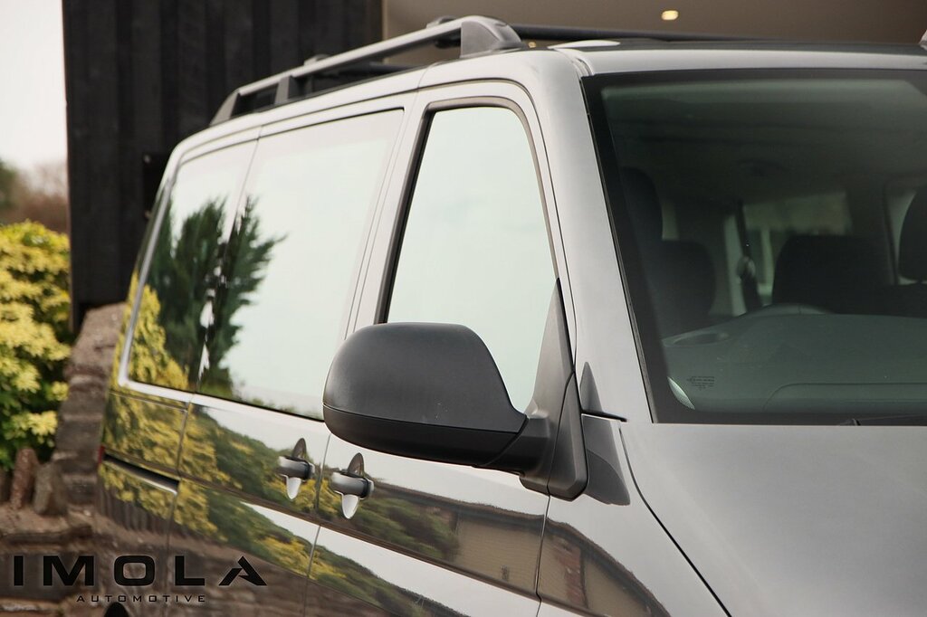 Volkswagen Transporter Shuttle 2L Se Grey #9