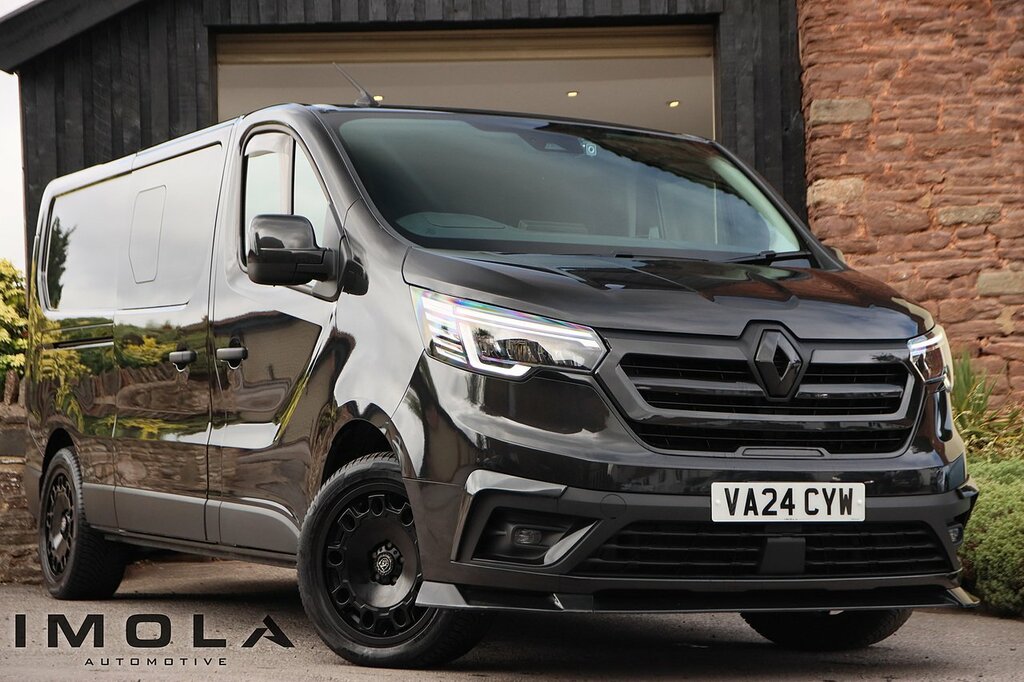 Renault Trafic 2.0 Dci Blue Ll30 Sport Crew Van Double Cab 6Dr Di Black