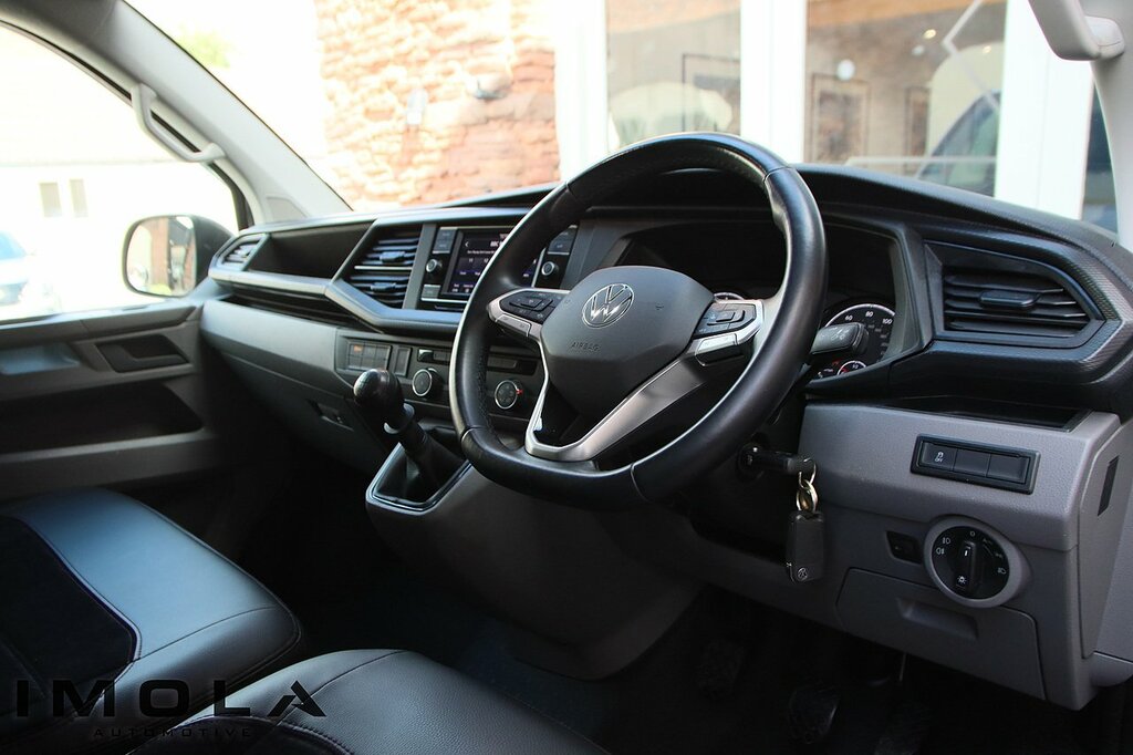 Volkswagen Transporter 2L Startline Black #32
