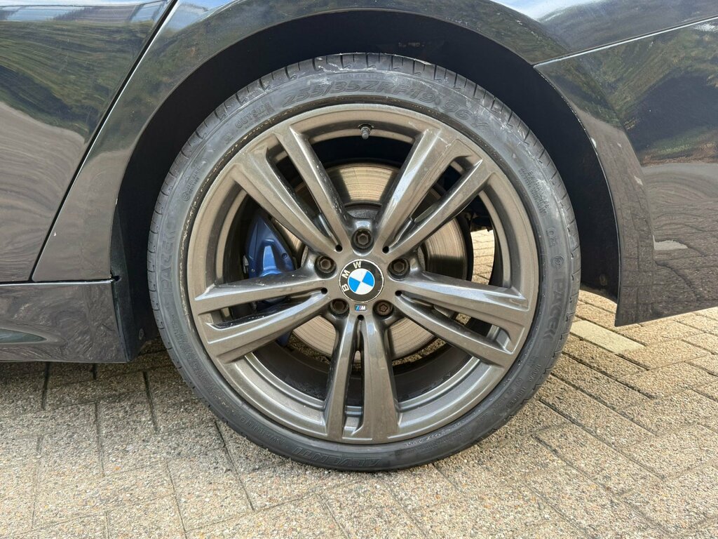 BMW 4 Series Gran Coupe Hatchback Black #34