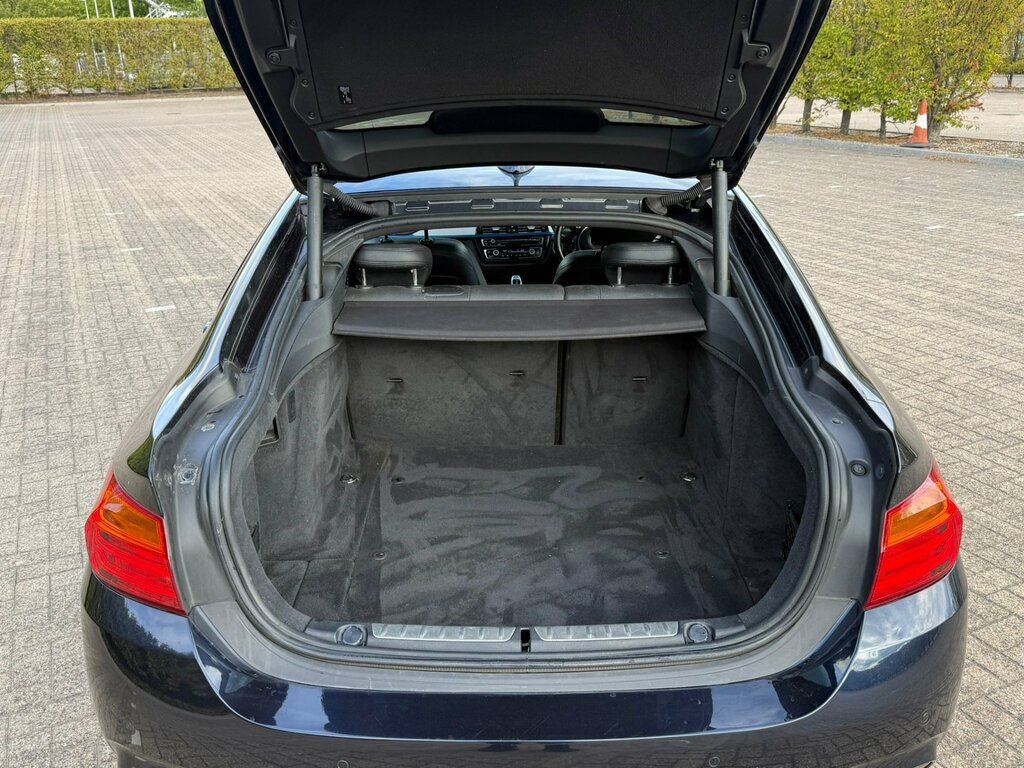 BMW 4 Series Gran Coupe Hatchback Black #38