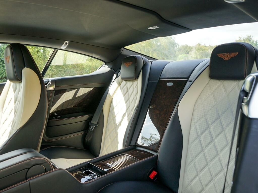Bentley Continental Flying Spur Speed 4-Door Black #12