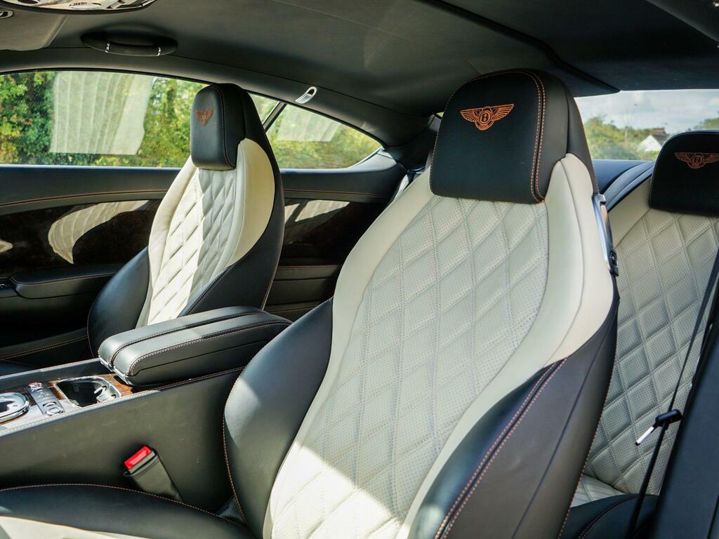 Bentley Continental Flying Spur Speed 4-Door Black #11