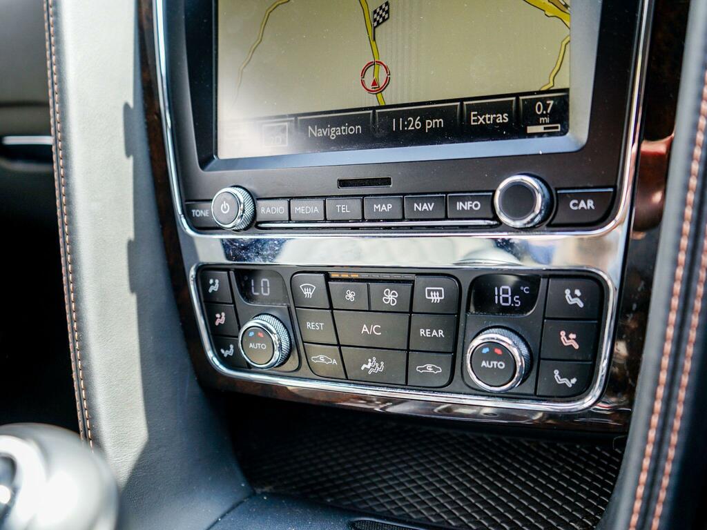 Bentley Continental Flying Spur Speed 4-Door Black #28