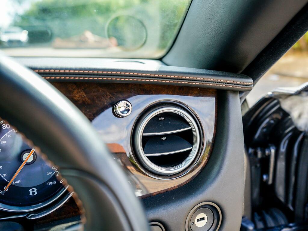 Bentley Continental Flying Spur Speed 4-Door Black #24