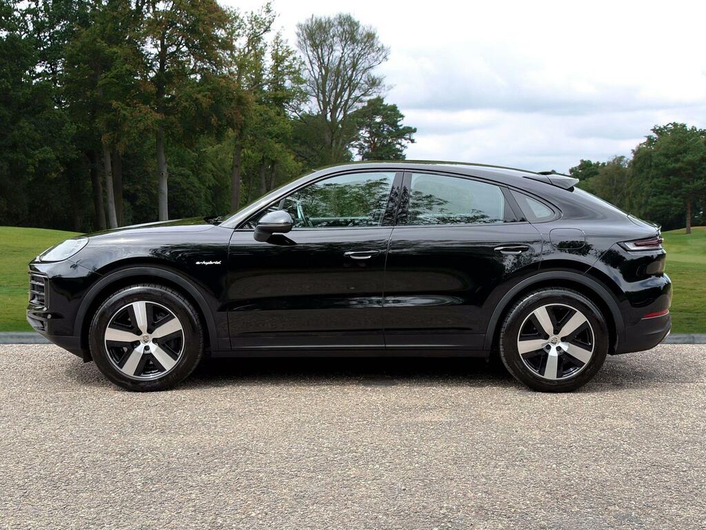 Porsche Cayenne Hybrid #2