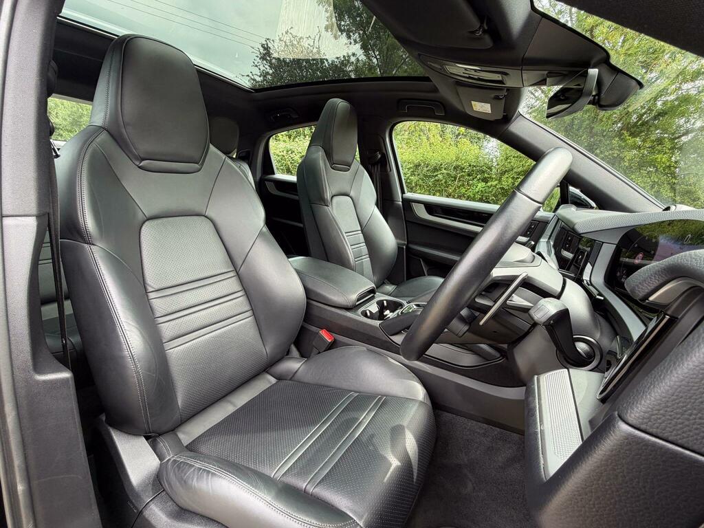 Porsche Cayenne E-hybrid Tiptronic S Grey #19