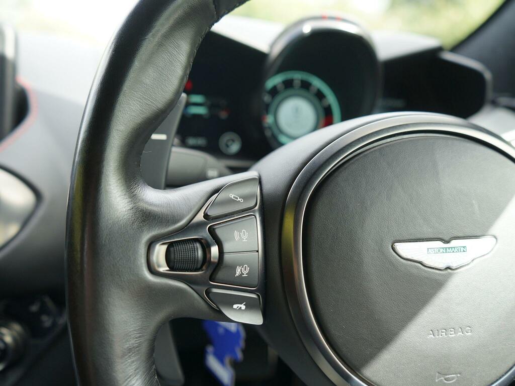 Aston Martin Vantage V8 Green #37