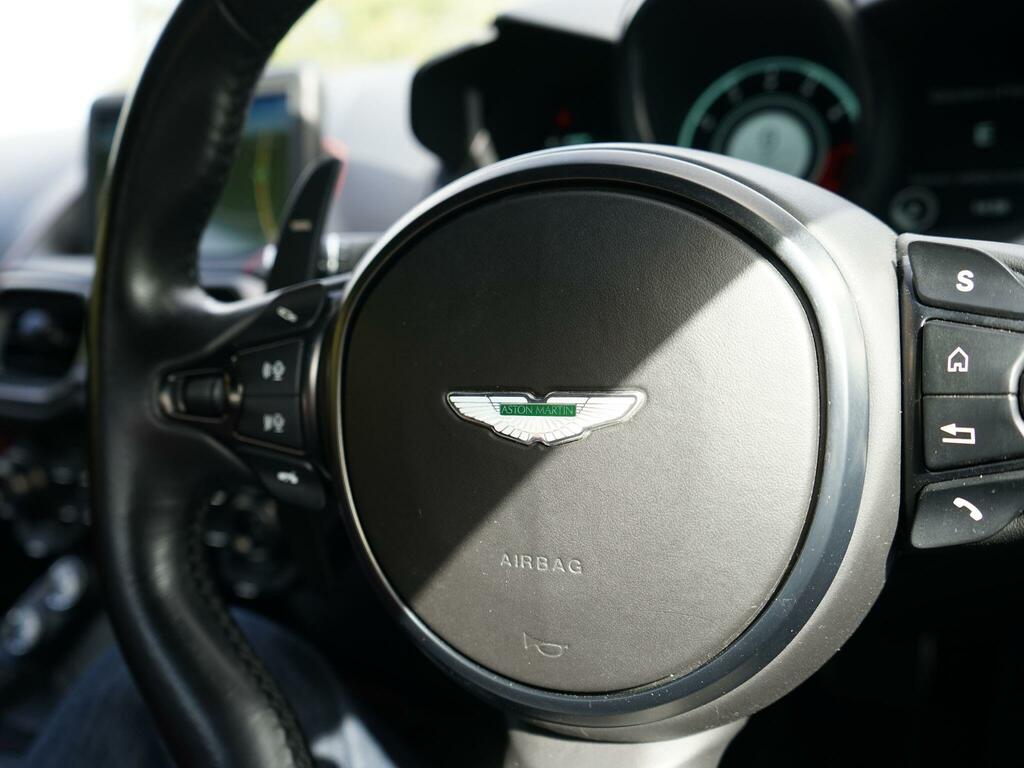 Aston Martin Vantage V8 Green #39