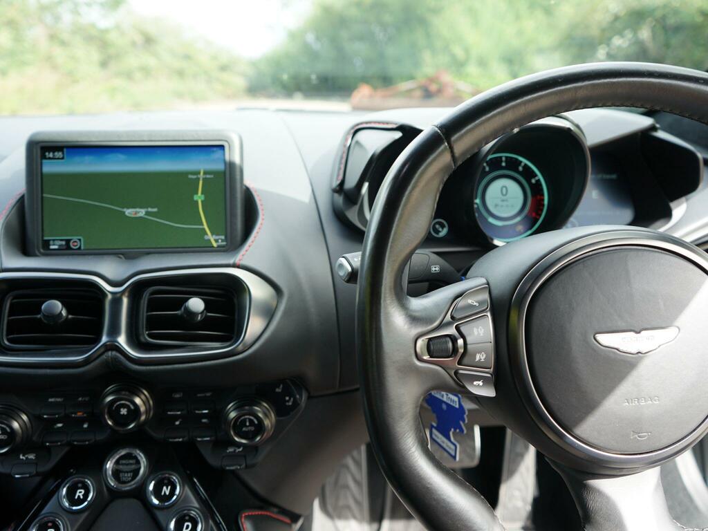 Aston Martin Vantage V8 Green #8