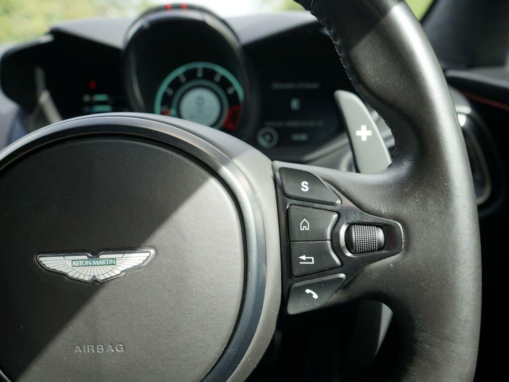 Aston Martin Vantage V8 Green #38