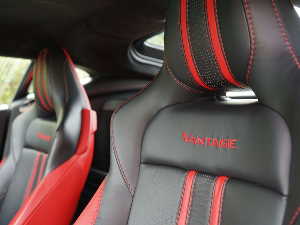Aston Martin Vantage V8 Green #14