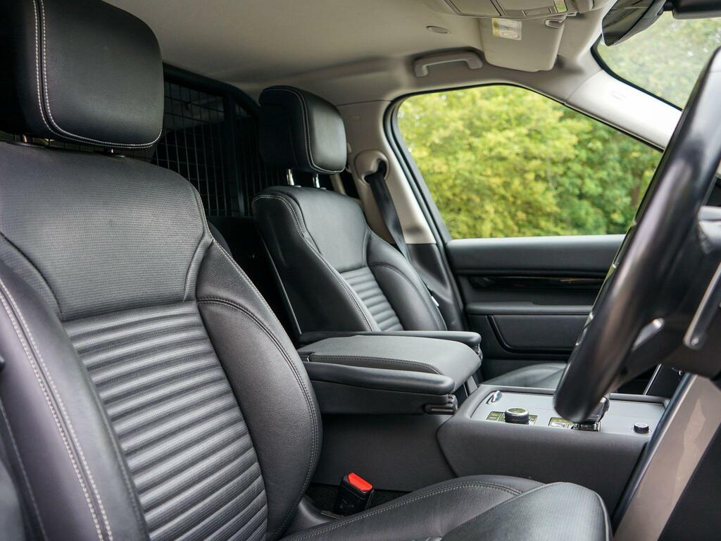 Land Rover Discovery 3 Discovery R-dynamic Hse D Mhev Black #23