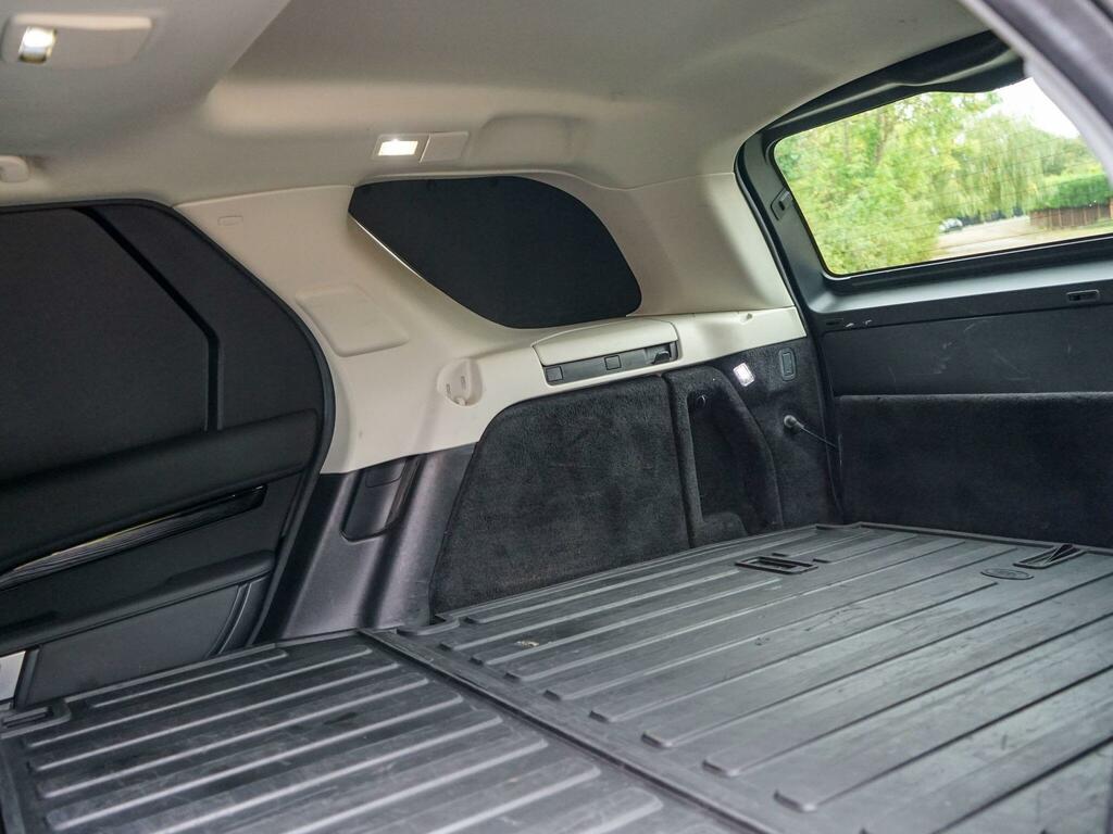Land Rover Discovery 3 Discovery R-dynamic Hse D Mhev Black #19