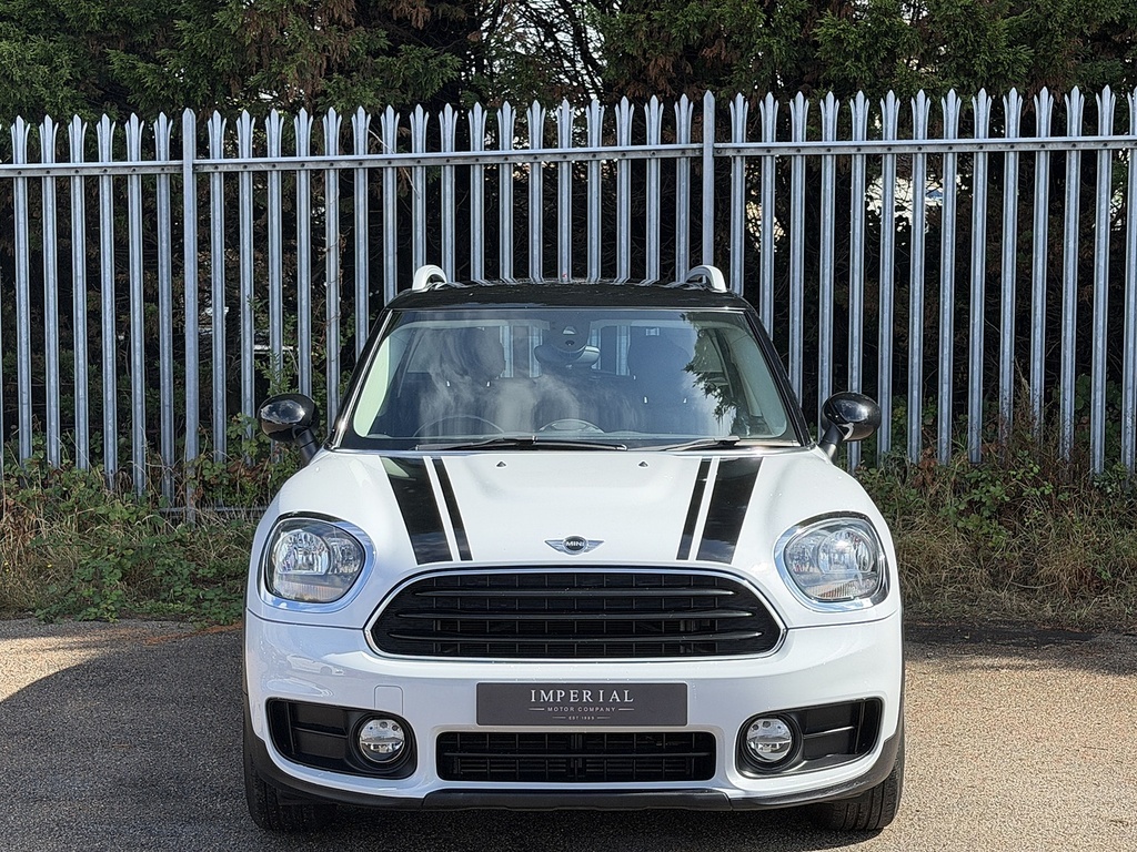 Mini Countryman Cooper White #3