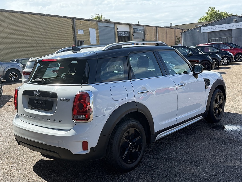 Mini Countryman Cooper White #5