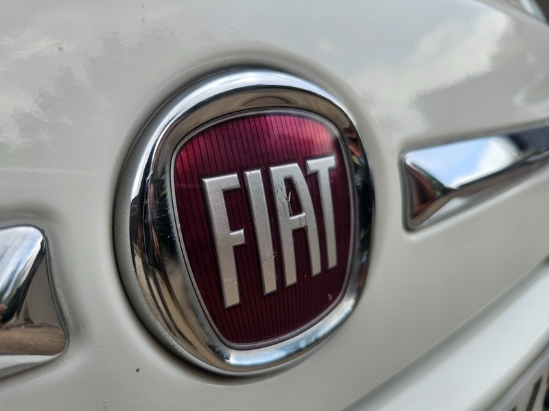 Fiat 500 Lounge White #22