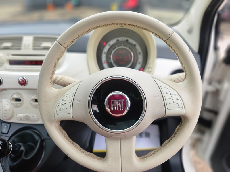 Fiat 500 Lounge White #52