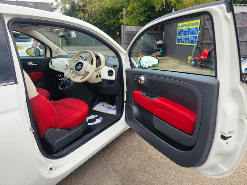 Fiat 500 Lounge White #24