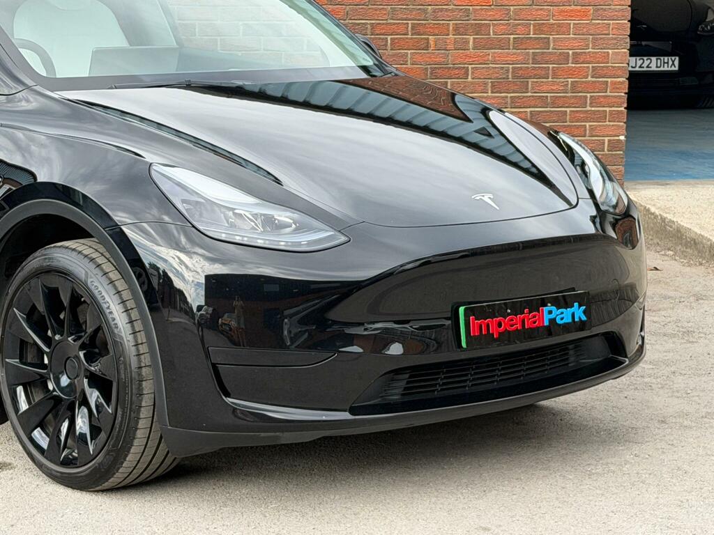 Tesla Model Y Long Range Black #4