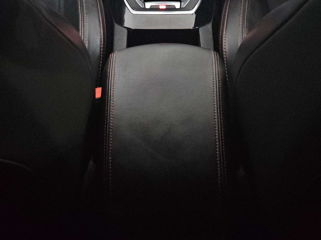 Peugeot 308 1.2 Puretech Active Hatchback Red #26