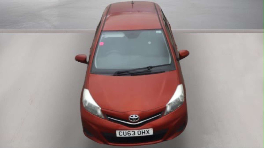 Toyota Yaris Tr White #7
