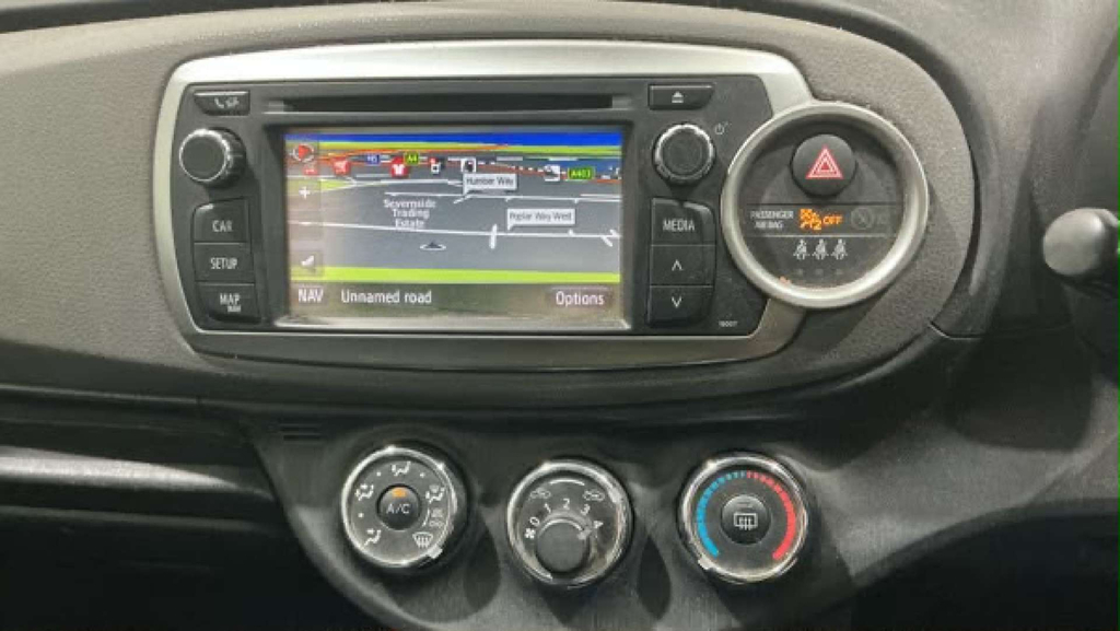 Toyota Yaris Tr White #12