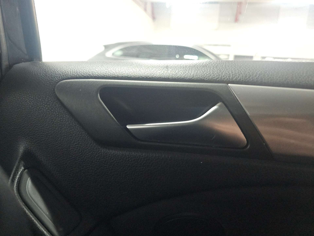 Volkswagen Golf S 79 Bhp Silver #51