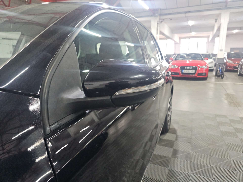 Volkswagen Golf S 79 Bhp Silver #80