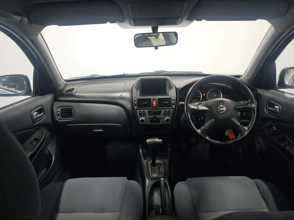 Nissan Almera Se Auto Blue #2