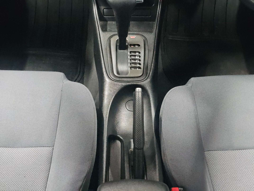 Nissan Almera Hatchback 1.8 Blue #14