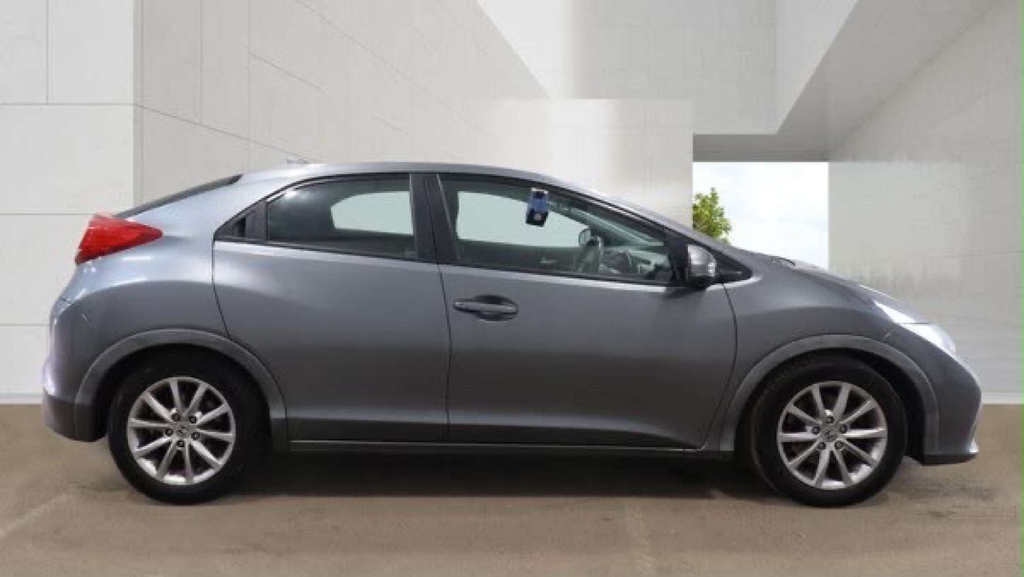 Honda Civic I-vtec Es Grey #4