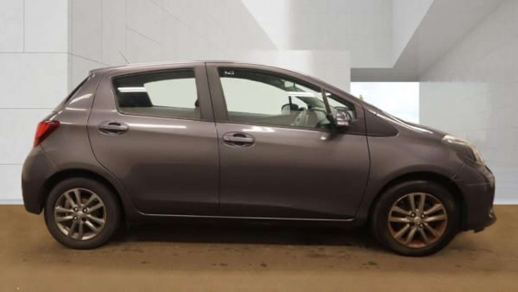 Toyota Yaris Icon Vvt-i Grey #4