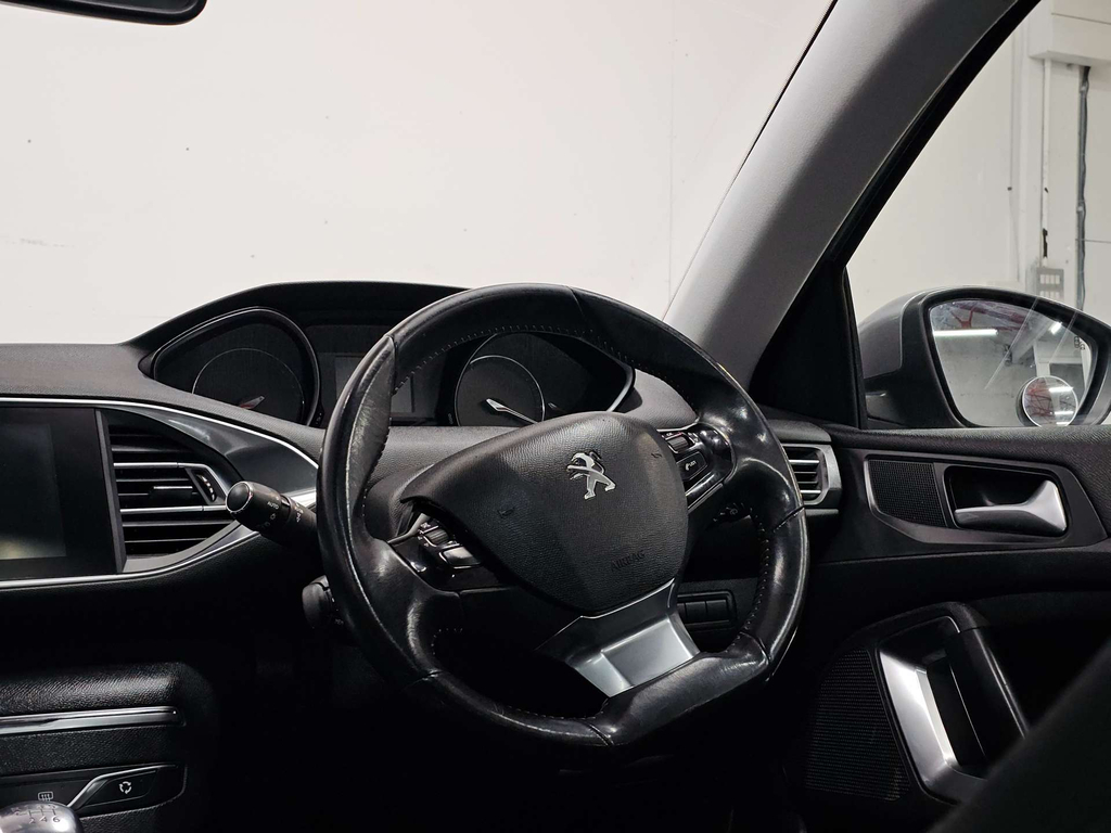 Peugeot 308 Thp Active Red #47
