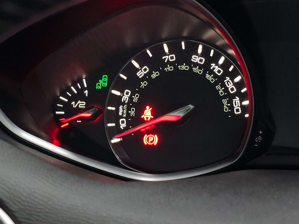 Peugeot 308 Thp Active Red #60