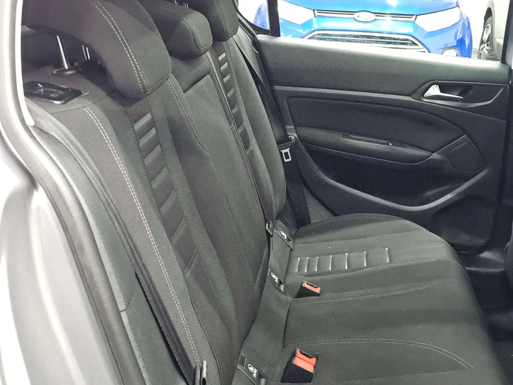 Peugeot 308 Thp Active Red #17