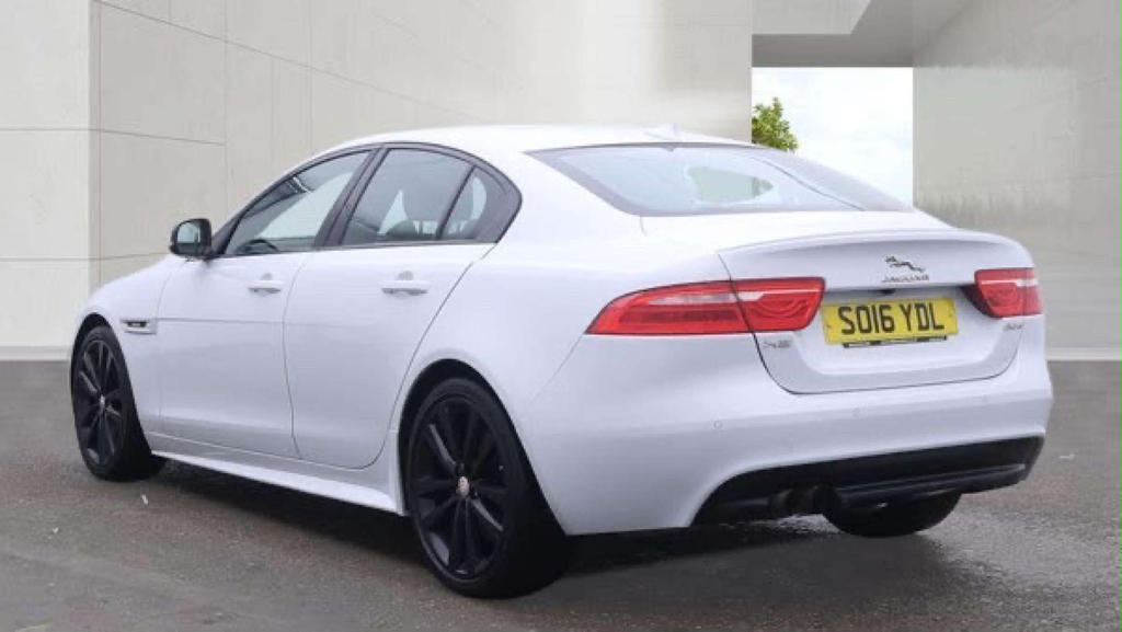 Jaguar XE R-sport D White #3